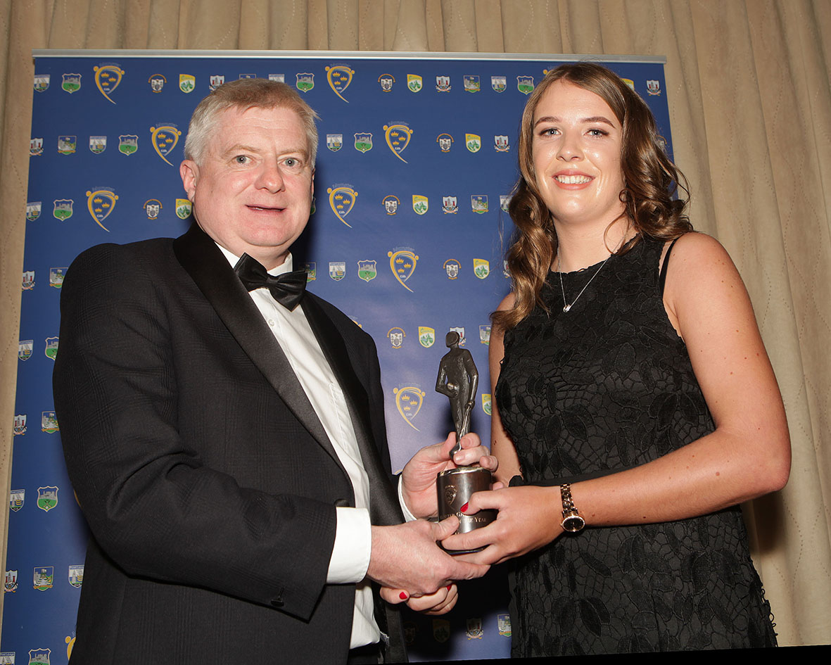 Doireanne Murphy of Clare receiving the Munster Camogie player of the year at the Munster GAA Awards on Saturday last.