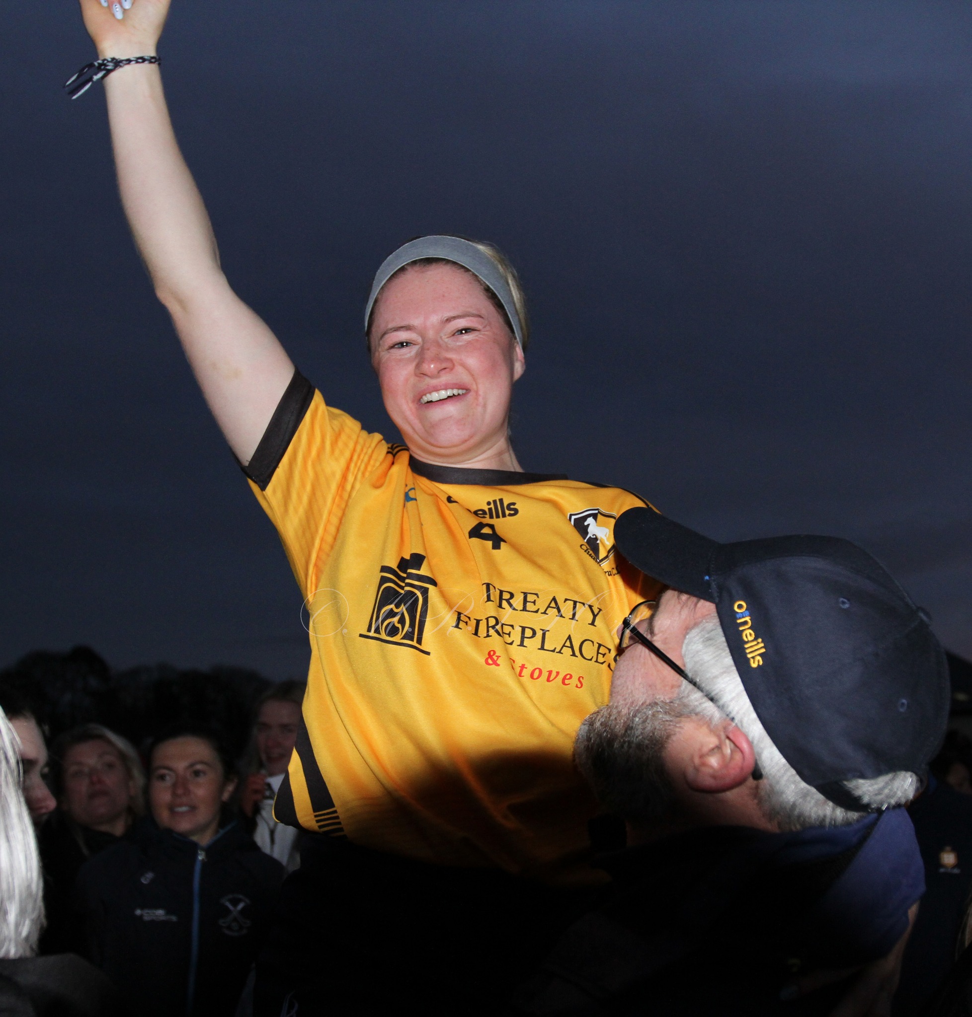 AIB Munster senior club final turns into a MAMMOTH  battle between Truagh Clonlara (CLARE) and  Gailltír (WATERFORD) in Littleton Co Tipperary with both sides looking for Munster glory