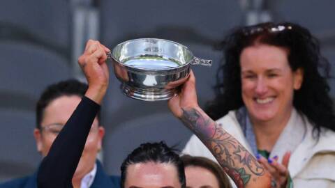 Congratulations to Ireland on winning today’s Shinty International v Scotland 👏👏 In particular the Munster representatives and Captain Aisling Thompson